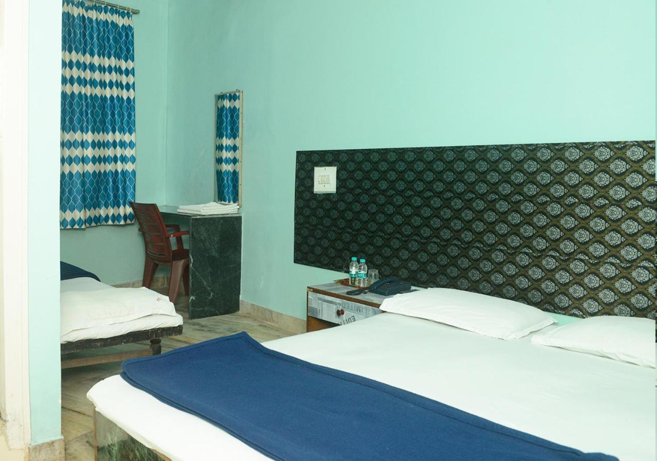 Srk Hotel- Grant Road Mumbai Exterior photo
